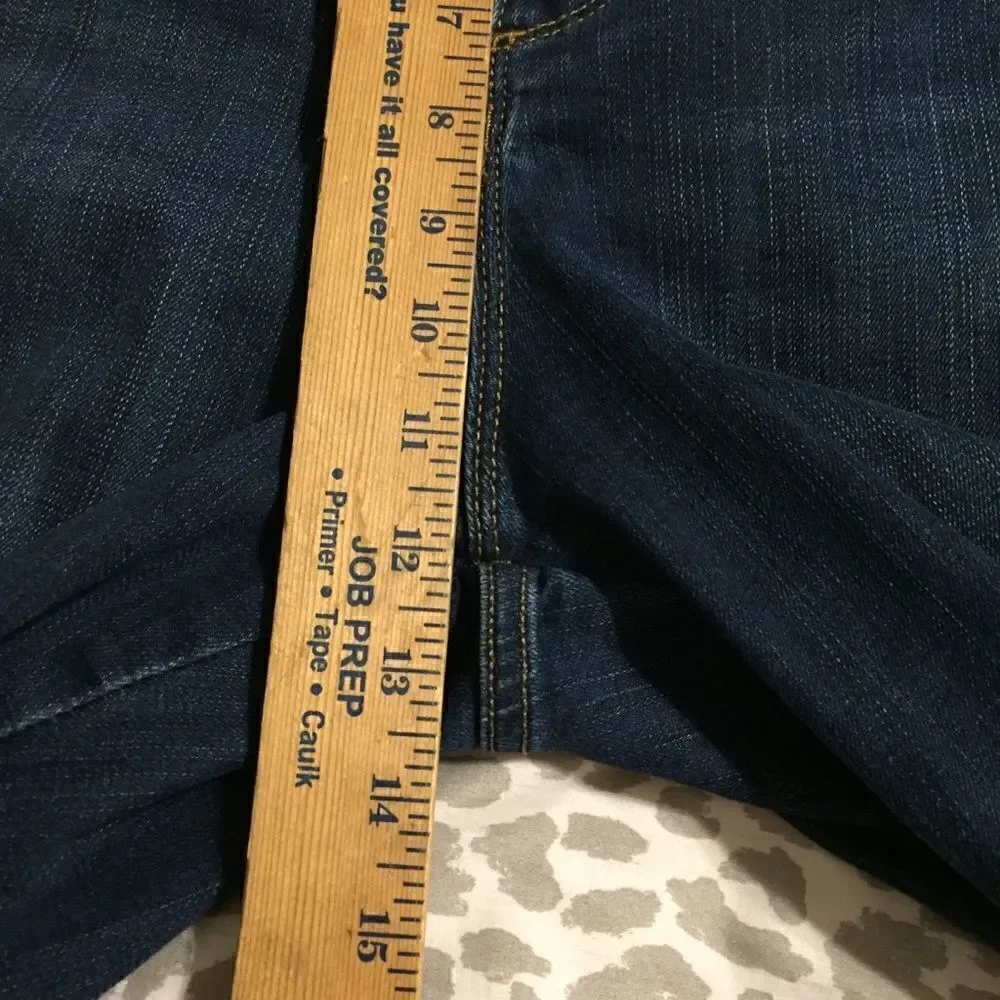 Lee classic fit straight leg 16 short